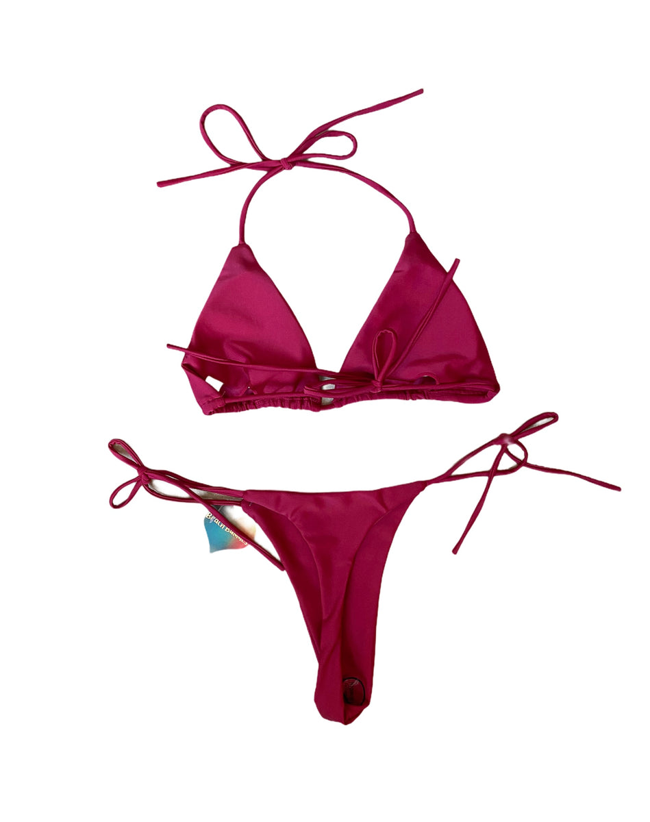 Beach Bunnies ‘x Thong Bikini Set