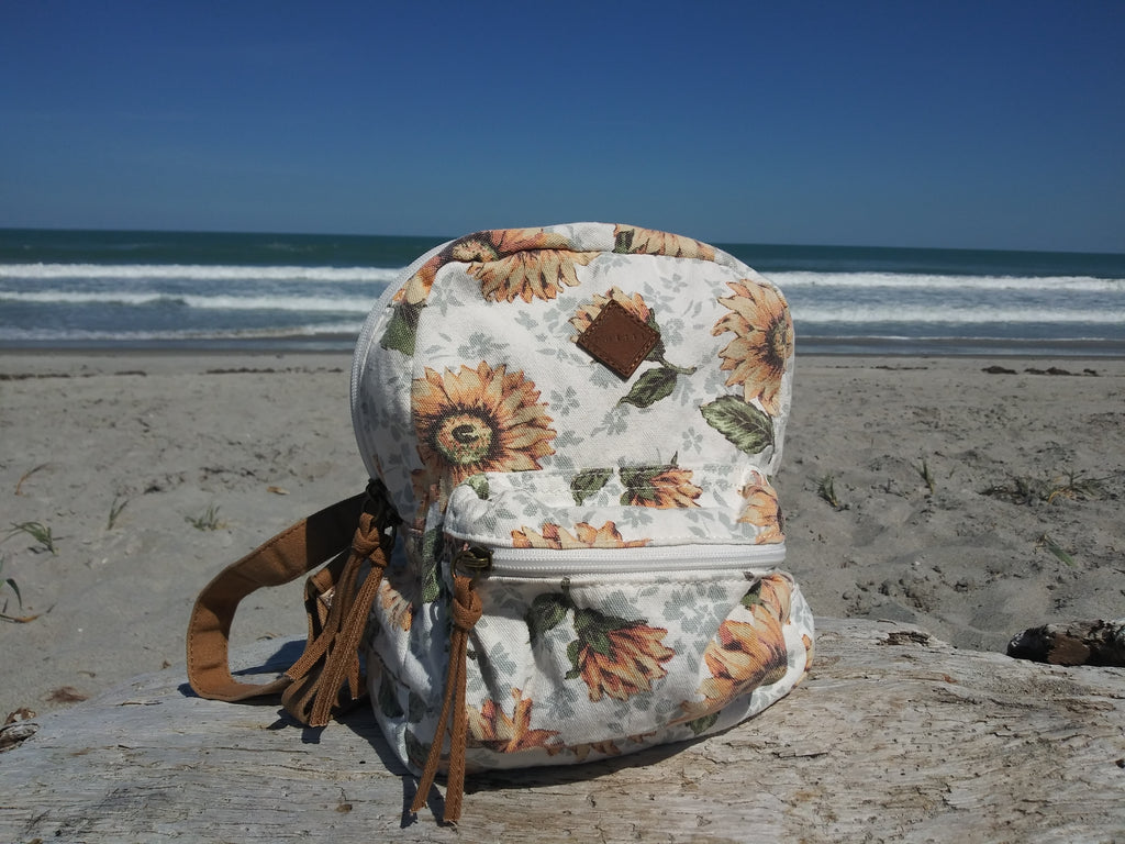 beachy mini backpack O'neill 'Sol Shine' Mini Backpack – Beach Bunnies